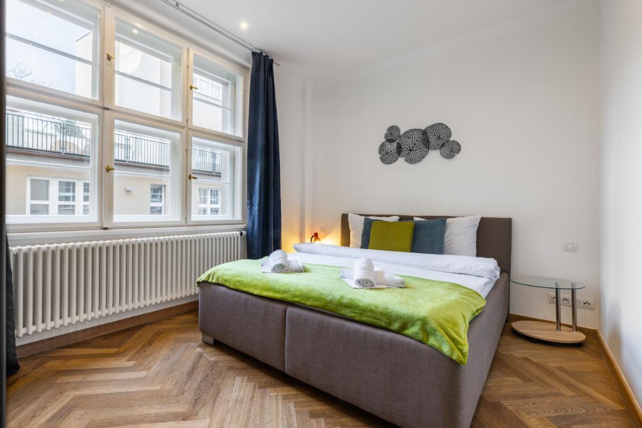Dlouha Palace - Live In One Of The Best Streets Praha Exteriér fotografie
